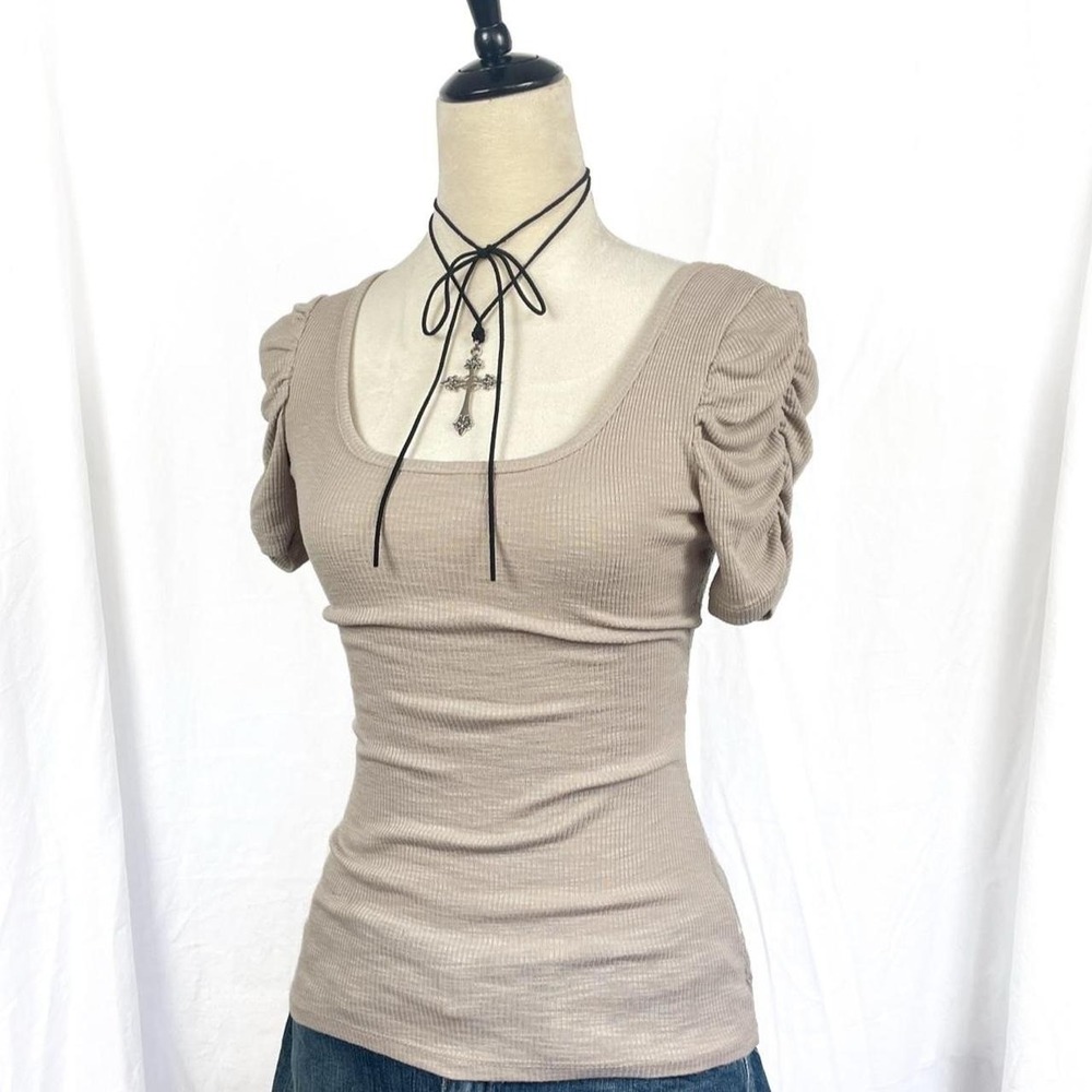 y2k beige lace top